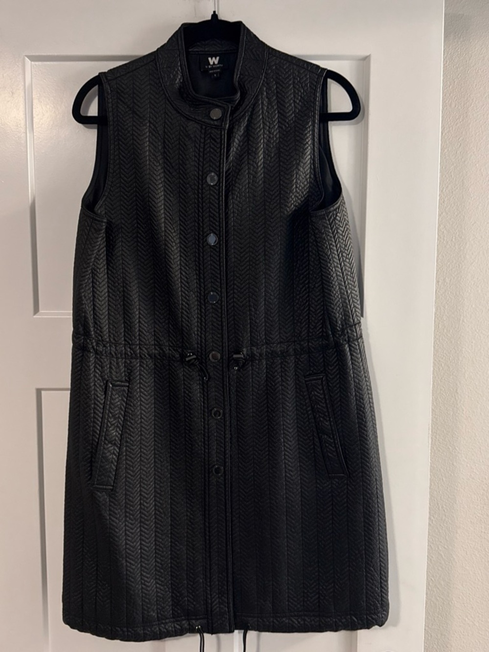 W by Worth Black Quilted Sleeveless Jacket Vest -Never worn